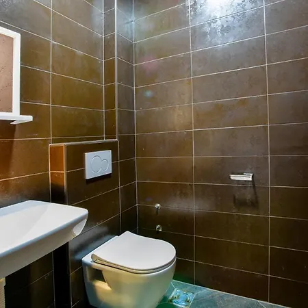 Authentic Flat W Sea View In Bar Montenegro *